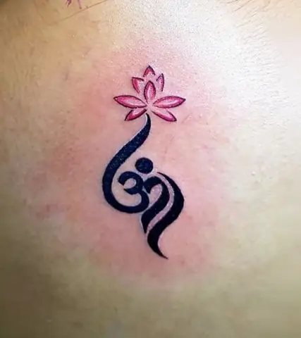 Hình Xăm Hoa Sen Và Chữ Om (trong Om Mani Pad Me Hum)