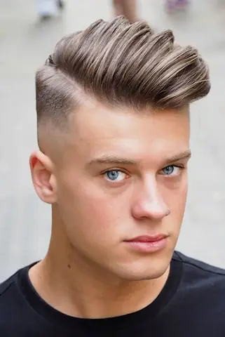 Kiểu Tóc Side Swept Là Gì? 15 Mẫu Tóc Side Swept Ưa Chuộng Kiểu Tóc Side Swept Là Gì? 15 Mẫu Tóc Side Swept Ưa Chuộng