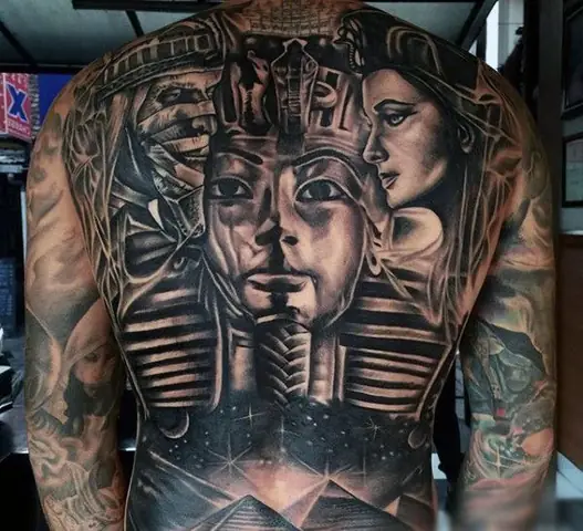 Tattoo Kim Tự Tháp Kín Lưng