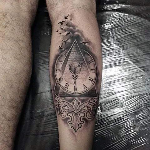 Tattoo Kim Tự Tháp Cho Nam
