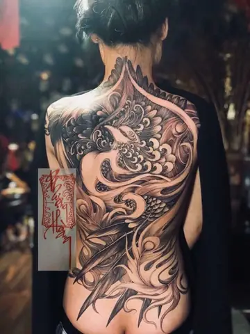 Bật Mí Các Hình Xăm Lưng Đẹp Dành Cho Nữ Bật Mí Các Hình Xăm Lưng Đẹp Dành Cho Nữ