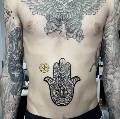 Hình Ảnh Cho Hình Xăm Mandala Ở Bụng: