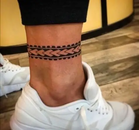 Hình Xăm Maories Vòng Chân
