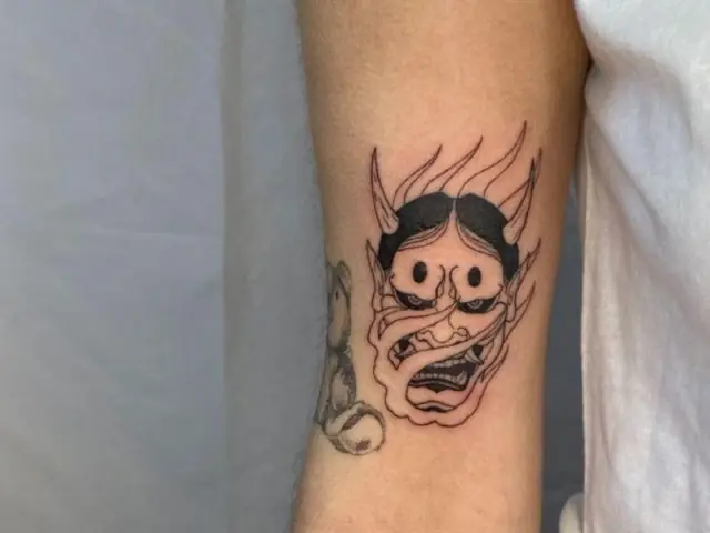 Tối Giản (minimal/outline/micro-realism)