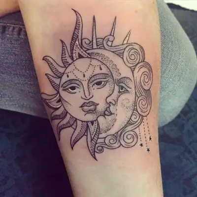 Những Mẫu Tattoo Mặt Trăng Và Mặt Trời Đẹp Những Mẫu Tattoo Mặt Trăng Và Mặt Trời Đẹp