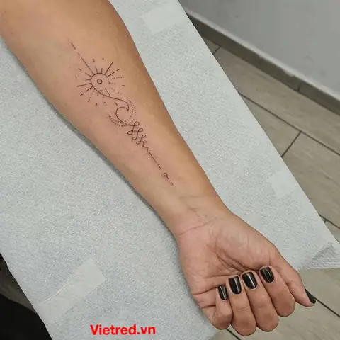 Hình Xăm Sóng Và Mặt Trời