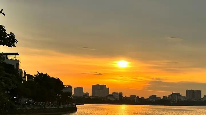 Hình Ảnh Mặt Trời Mọc (bình Minh) Đầy Năng Lượng