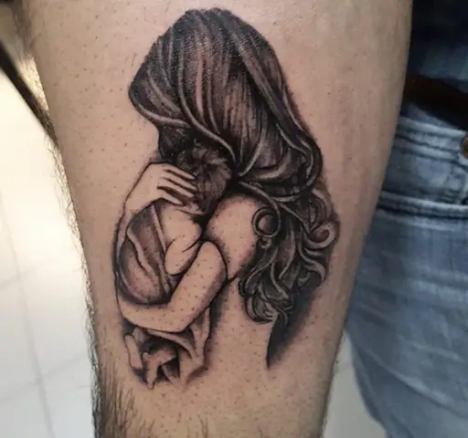 Xăm Hình Mẹ Bồng Con Trai Xăm Hình Mẹ Bồng Con Trai