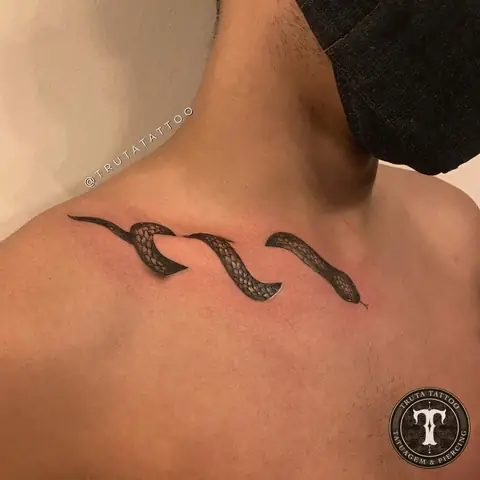Hình Xăm Medusa Mini