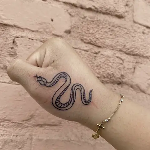 Hình Xăm Medusa Mini