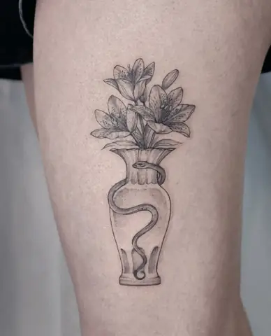 Hình Xăm Medusa Mini