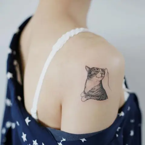 Hình Xăm Con Mèo Nhỏ
