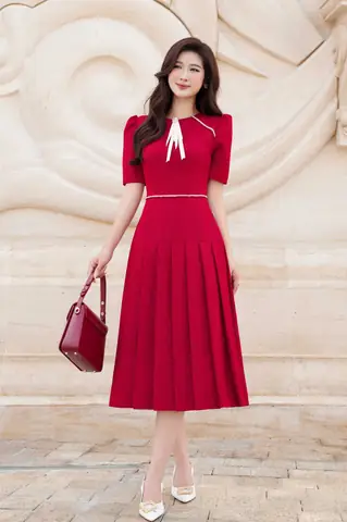 Https://lamia.com.vn/san-pham/dam-dang-om-phoi-chan-xep-ly-ld225