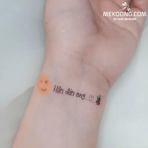 Biểu Tượng Và Ký Tự Phản Ánh Quan Điểm Sống