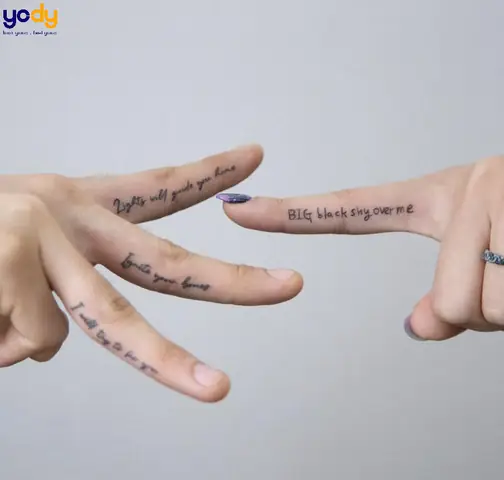 Hình Xăm Chữ Ở Ngón Tay Hình Xăm Chữ Ở Ngón Tay