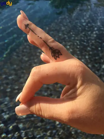 22 Tattoo Mũi Tên Ở Ngón Tay 22 Tattoo Mũi Tên Ở Ngón Tay