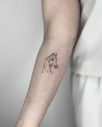 Hình Xăm Ngựa Mini Cho Nữ
