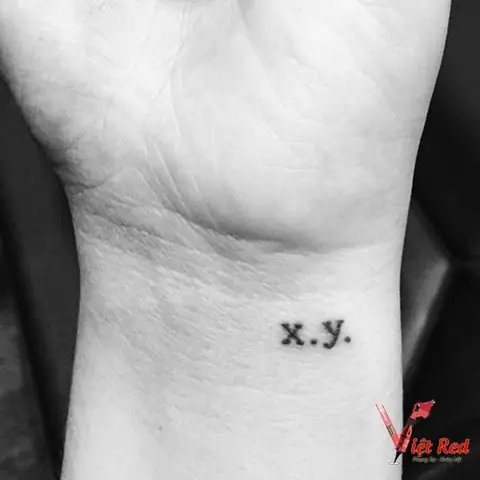 Hình Xăm Tên Người Yêu Trên Cổ Tay Hình Xăm Tên Người Yêu Trên Cổ Tay