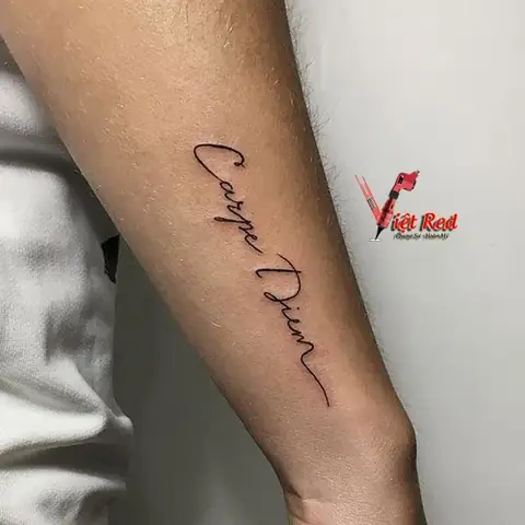 Hình Xăm Bên Cổ Tay Hình Xăm Bên Cổ Tay