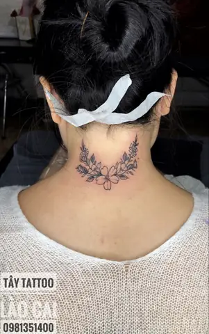 Hình Xăm Ở Cổ Gáy Có Đau Không? Hình Xăm Ở Cổ Gáy Có Đau Không?