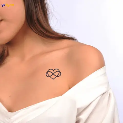 Hình Xăm Ở Ngưc Cho Nữ Mini Ở Xương Ức