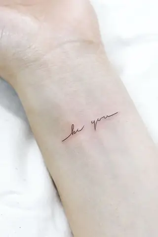 Hình Xăm Cho Nữ Ở Cổtay Hình Xăm Cho Nữ Ở Cổtay