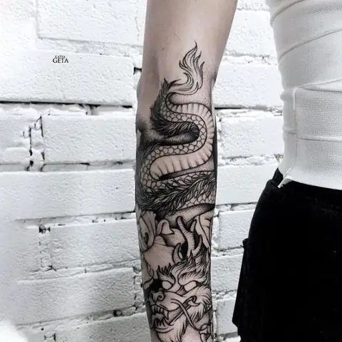 Tổng Hợp Các Mẫu Hình Xăm Rồng Quấn Tay Đẹp Và Ý Nghĩa
