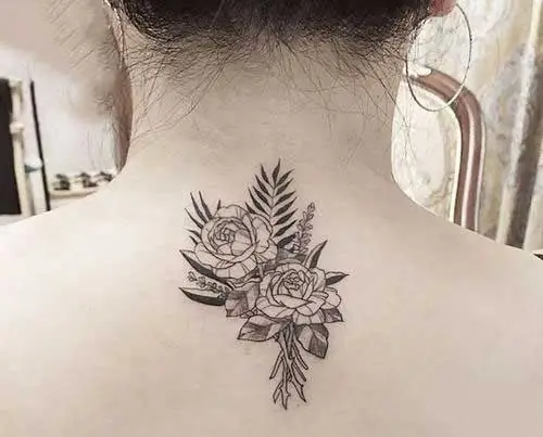 Hình Ảnh Cho Hình Xăm Mini Sau Lưng Nữ: