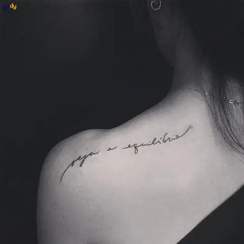 Album Mẫu Hình Xăm Chữ Ở Vai Nữ Ý Nghĩa