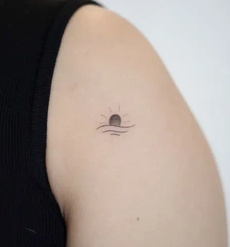 Mẫu Hình Xăm Sóng Biển Mini