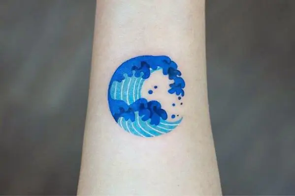 Hình Xăm Sóng Biển Mini