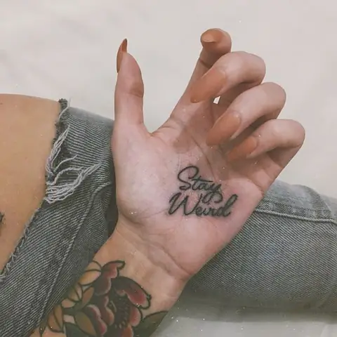 Tự Yêu Bản Thân – Khác Biệt