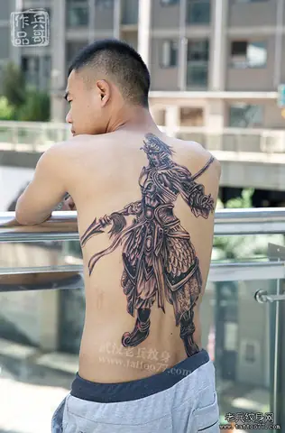 Hình Ảnh Cho Hình Xăm Triệu Vân Cưỡi Ngựa: