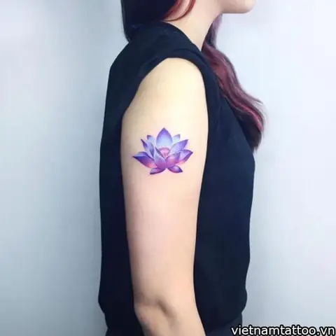 Hình Xăm Hoa Sen Phật Giáo Có Ý Nghĩa Gì?