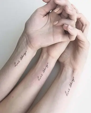 Hình Ảnh Cho Mẫu Hình Xăm Cổ Tay: