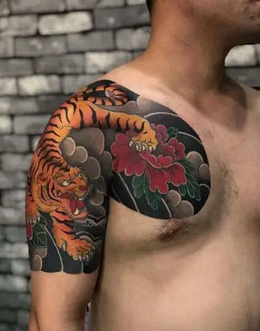 Hình Xăm Hổ Xuống Núi