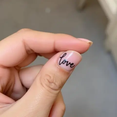 Những Câu Chữ Về Tình Yêu Và Kết Nối