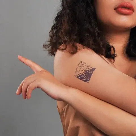 Những Hình Xăm Đẹp Ở Bả Vai Cho Nữ Cá Tính
