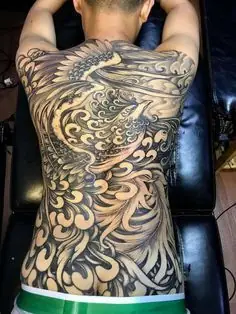 Lưu Ý Quan Trọng Khi Chọn Xăm Hình Xăm Phượng Hoàng Ở Lưng