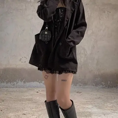 Hình Xăm Ở Đùi
