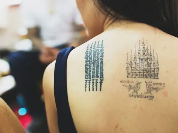 Xăm Bùa Thái Ở Đầu: Phong Tục Rợn Người Và Hệ Lụy Khôn Lường