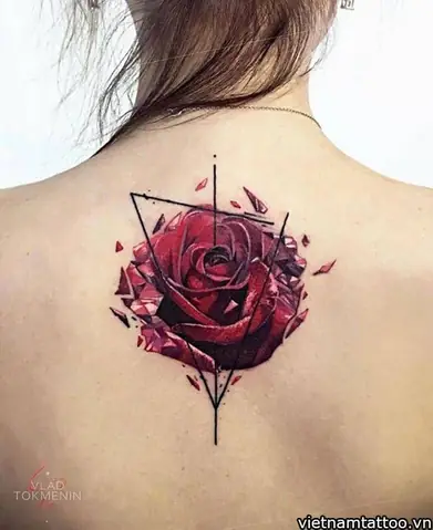 Những Vị Trí Nào Để Xăm Hình Hoa Hồng