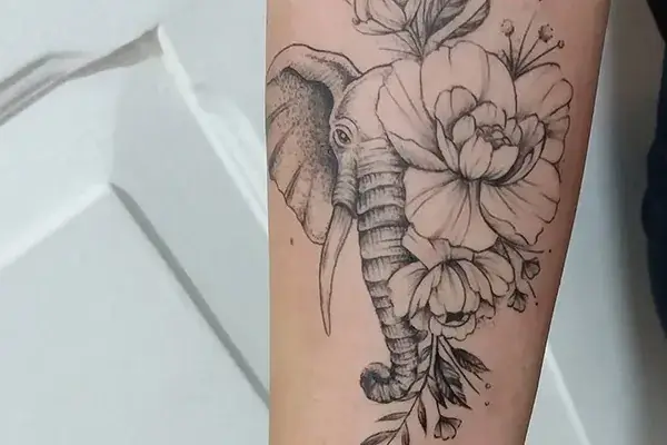 Tattoo Voi Thần Và Hoa