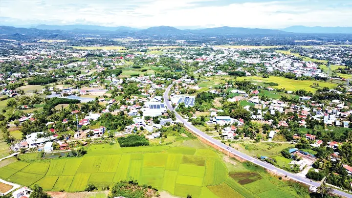 Tam Kỳ Và Chuyện Ba Ngọn Núi Tam Kỳ Và Chuyện Ba Ngọn Núi