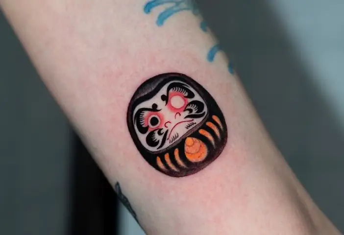 Ý Nghĩa Hình Xăm Búp Bê Daruma Là Gì? Ý Nghĩa Hình Xăm Búp Bê Daruma Là Gì?