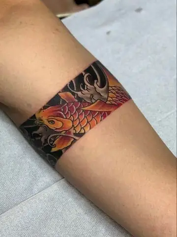 Lưu Ý Quan Trọng Trước Khi Xăm Hình Nhật Cổ Ôm Cá Chép