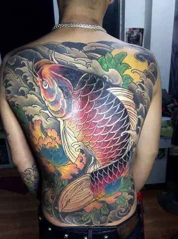 Lưu Ý Quan Trọng Trước Khi Xăm Hình Nhật Cổ Ôm Cá Chép