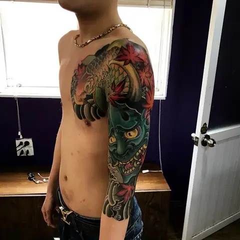 Bộ Sưu Tập Hình Xăm Cá Chép Mặt Quỷ Kín Tay Độc Đáo Và Mạnh Mẽ