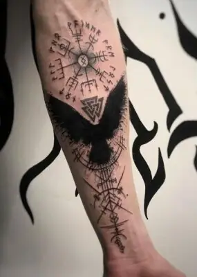 Phong Cách Thiết Kế Hình Xăm Rune Phong Cách Thiết Kế Hình Xăm Rune