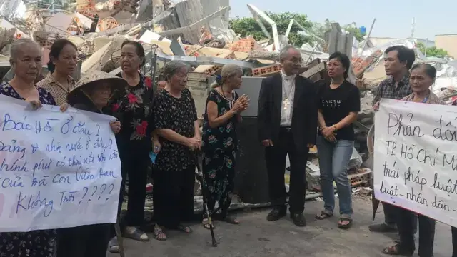 Ý Nghĩa Hình Xăm Con Kiến: Biểu Tượng Của Sức Mạnh Tập Thể Và Tinh Thần Làm Việc Không Ngừng Nghỉ